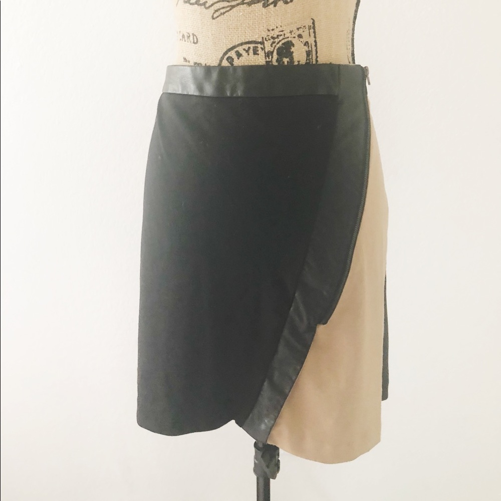 Black and nude skirt with  leather and zipper